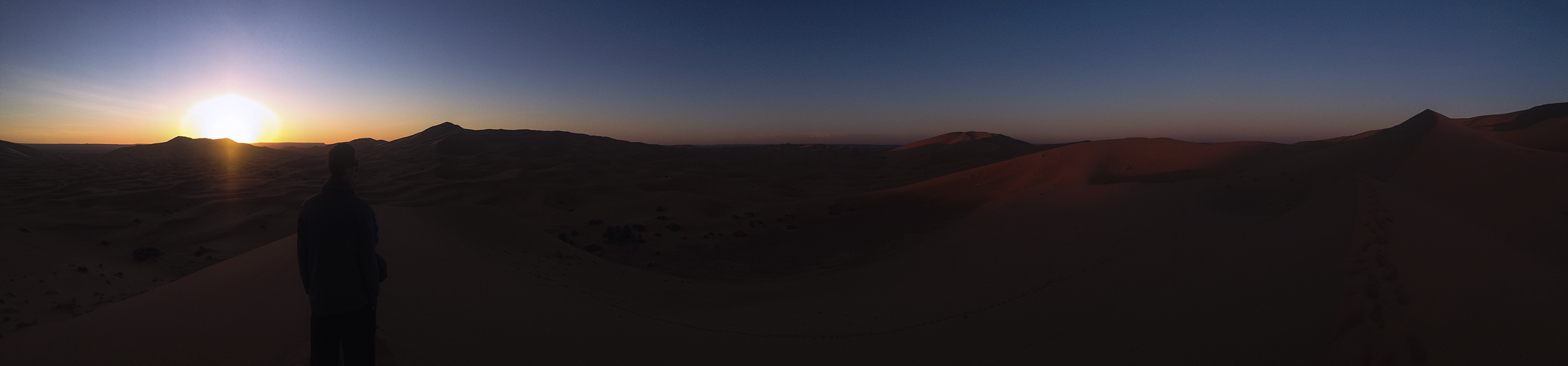 Východ slnka na Sahare