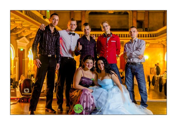 fotograf presov, stuzkova presov, fotky na oznamka, fotograf kosice, fotenie kosice, stuzky, ples, fotograf sabinov