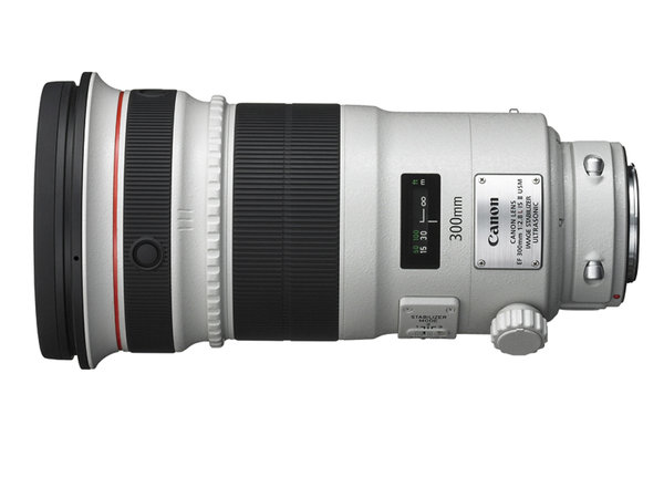 Canon EF 300mm f2.8L IS II USM 2, AF stop button