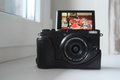 Fujifilm X70