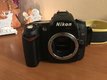 NIKON d90 - telo