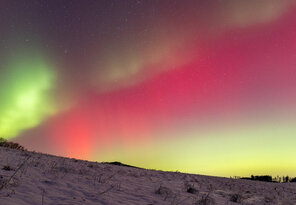 • Nebeské divadlo •