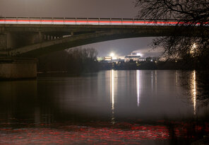Sereď - večer pri Váhu