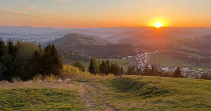 ... západ zo Straníka ...