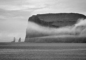 Eiðiskollur Cliff