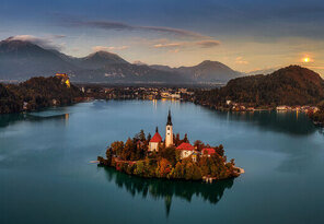 Bled s Mesiacom