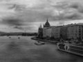 Vznešená Budapešť na brehu rieky