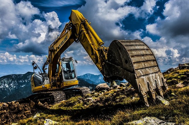 MOUNTAIN EXCAVATOR