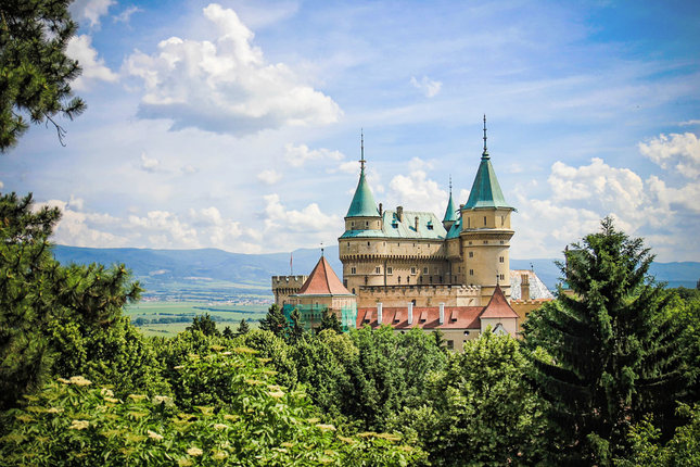 Z rozprávky do rozprávky