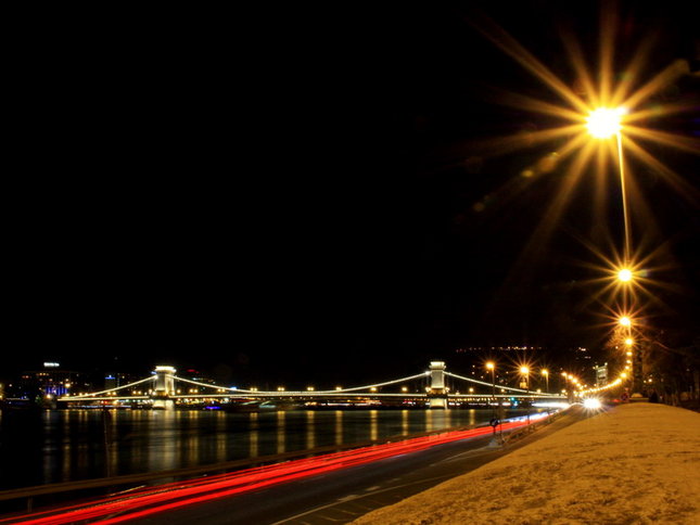 Večerná Budapešť