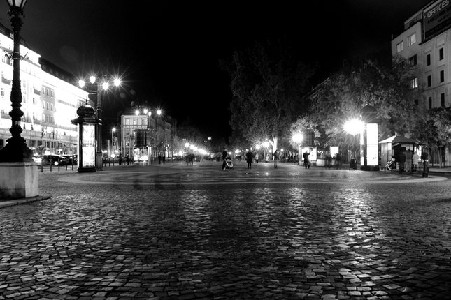 nočná bratislava