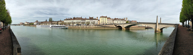 Chalon-sur-Saône insight (iPhone5)