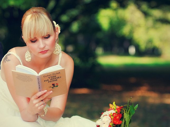 Vták na jednej nohe