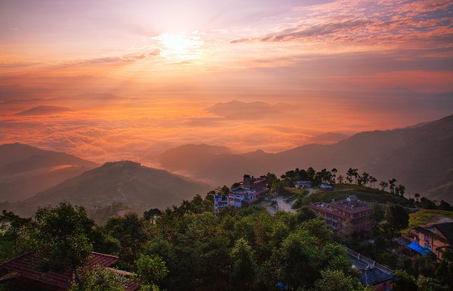 Vychod slnka nad Himalajami - Photomatix + PS, 3 fotky
