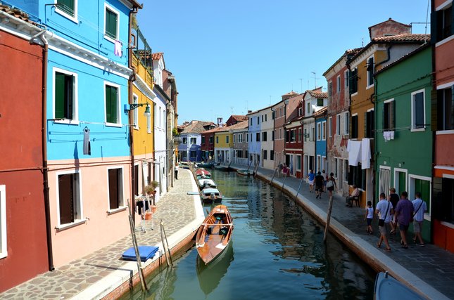 Farebné Burano