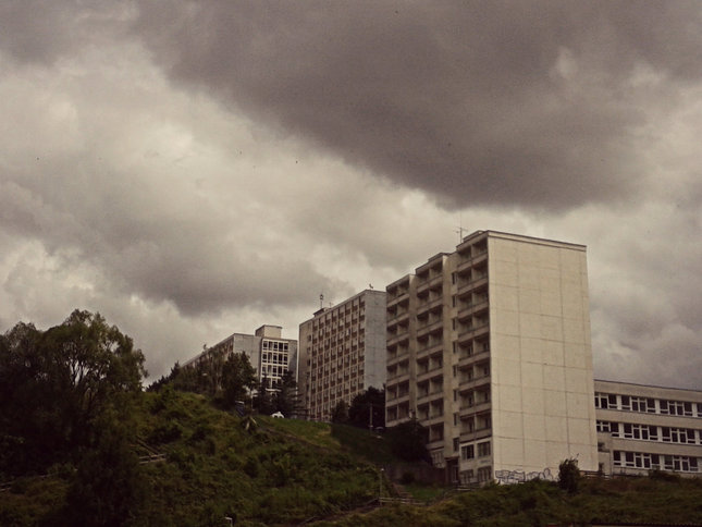 Mraky nad internátmi