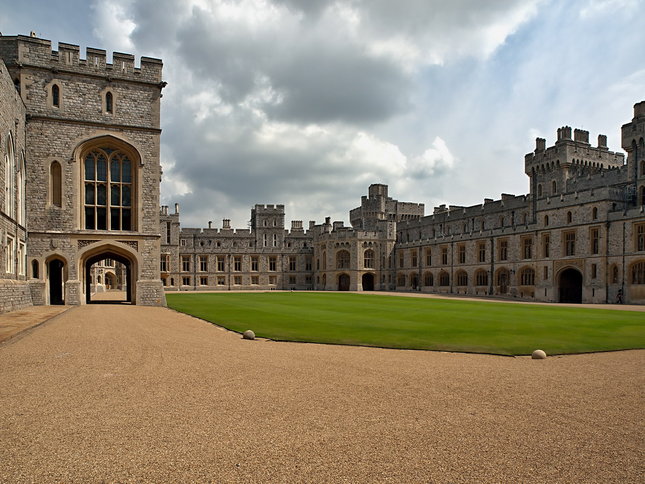 kráľovské rezidencie