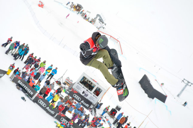 Snowboard Series a olympijský víťaz zo Sochi Iouri Podladtchikov