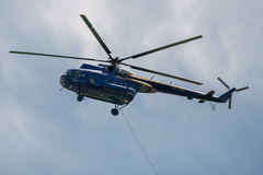 Vrtuľník pri práci