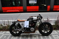 cafe racer na ulici v BA