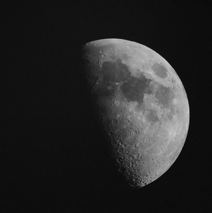 Mesiac pred splnom