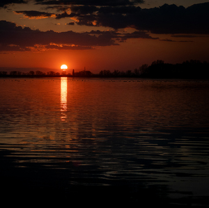 Západ na Kaskádoch