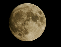 Mesiac 28.06.2026 o 22:50