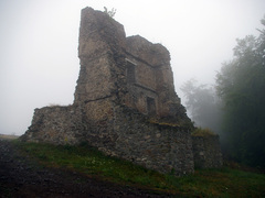Brána v hmle