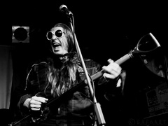 Branuško a J.R.E.G.