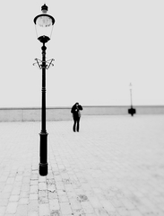 počkám kým sa mi rozsvieti