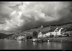 pred čiernobielou búrkou