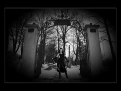 GHOTIK LADY - vstup zakázaný !