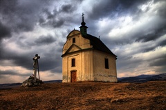 na sivej brade . . . . 