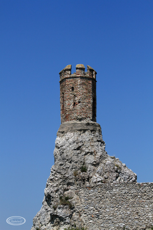 Devín - Panenská veža