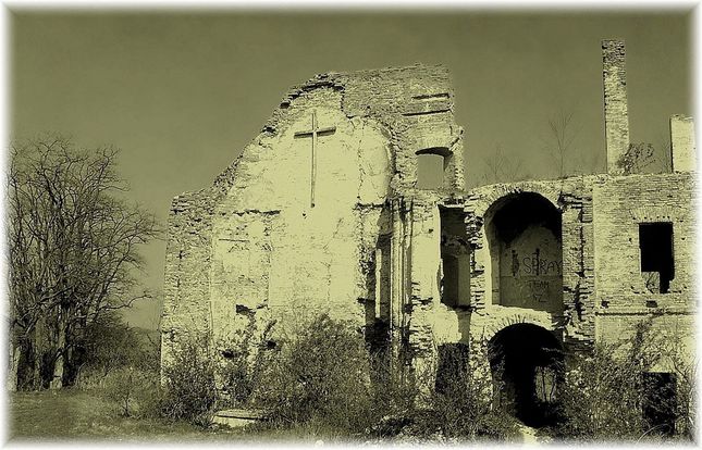 Zrúcanina kláštora