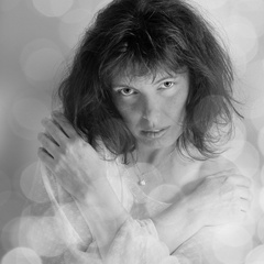 ... zdanie klame ...