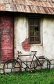 Papierový dom a bicykel