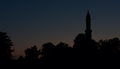 Minaret nočnou optikou