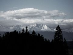 Už sú Tatry pod snehom