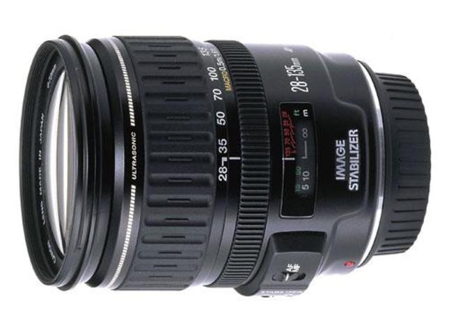 Canon EF 28-135 mm f/3,5-5,6 IS