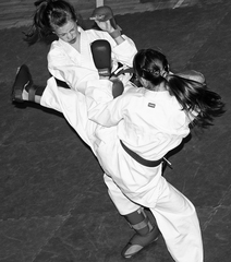 karate girls