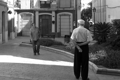 " to je medzi nimi "