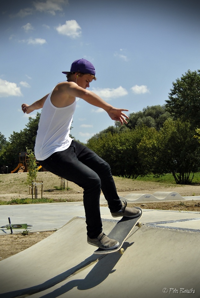 skateboarding3