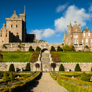 Drummond Castle II.