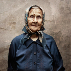 portrét starej ženy
