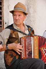 harmonikár