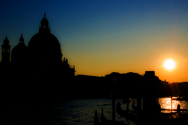 západ slnka v Benátkach