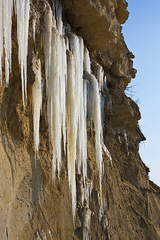 ľadové stalaktity