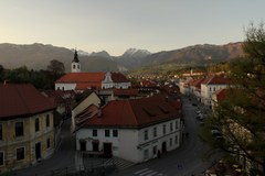 Nad mestečkom