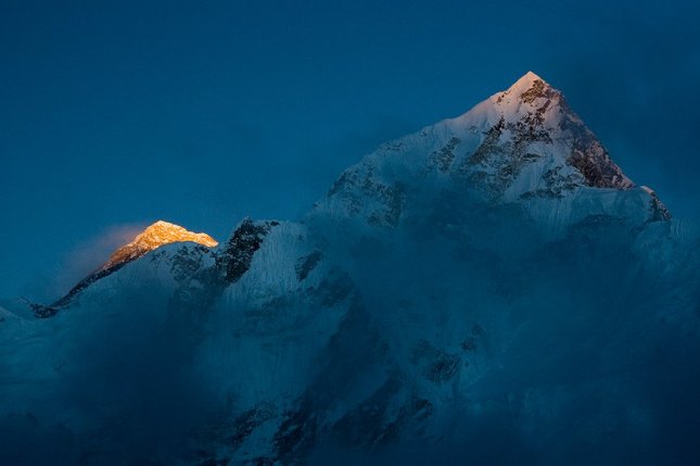 Mt. Everest and Nuptse in front